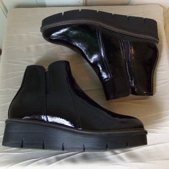 Clarks Black Ankle Boots - Picture 3 of 13